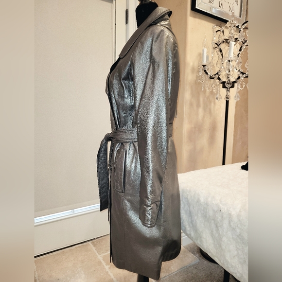 Elie Tahari Leather Coat, Unique, Pewter, Gunmetal Metallic, Silver Colors. XS. - Picture 5 of 11